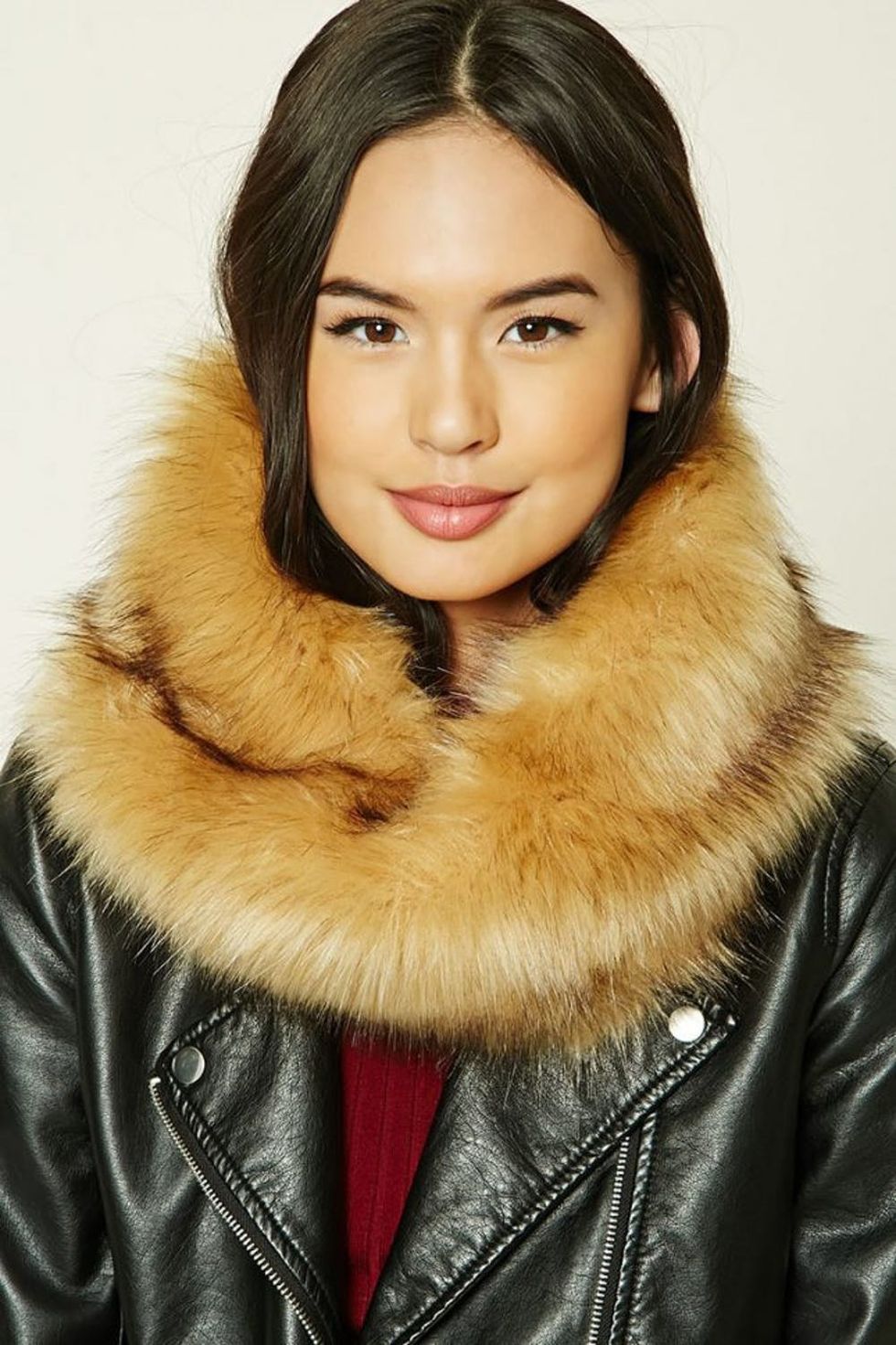 12 Faux Fur Scarves We Cant Wait To Buy Brit Co 5674