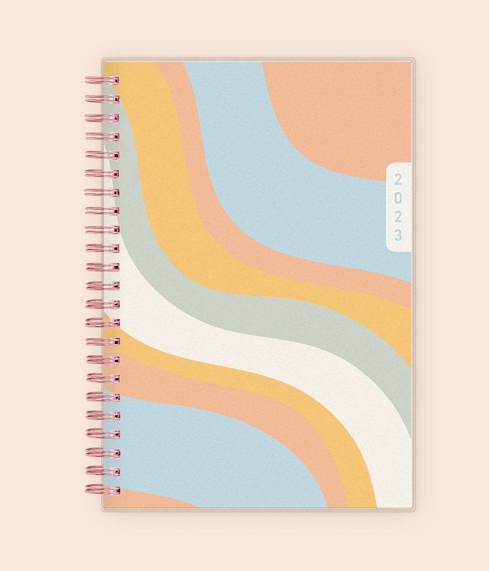 2023 Gloria 5 x 8 Weekly Planner