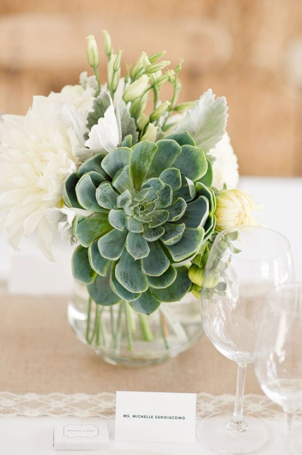 15 Gorgeous Pantone Wedding Ideas That Will Bring ALL the Greenery ...