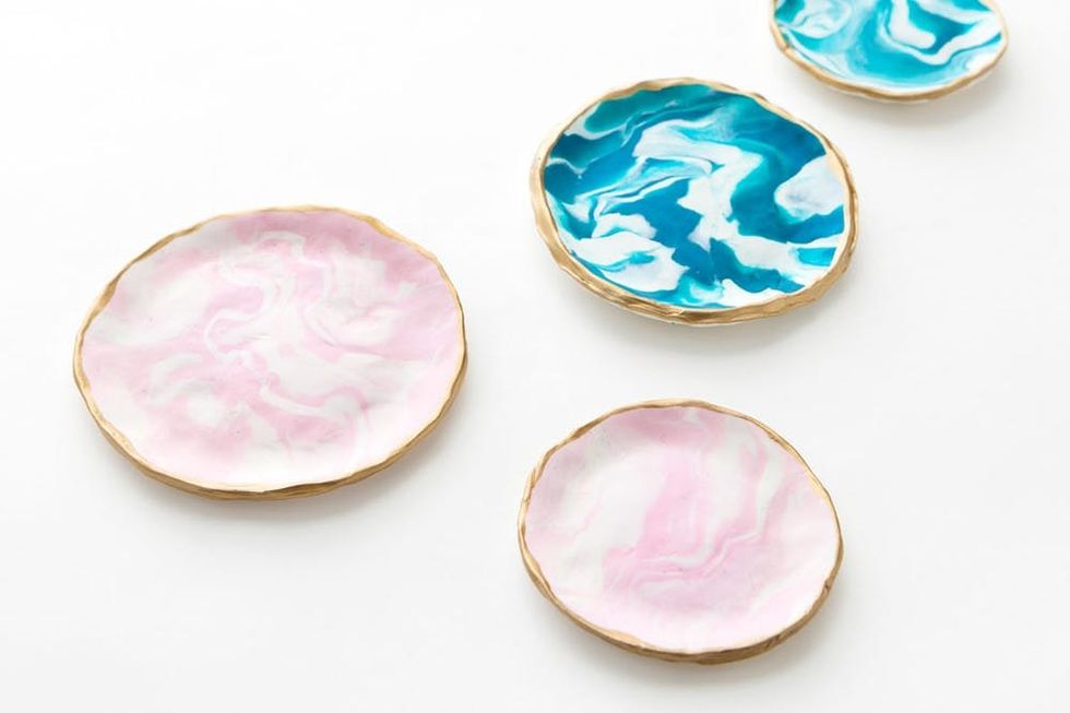 Re-Organize Your Jewelry Collection With These DIY Marble Trays - Brit + Co