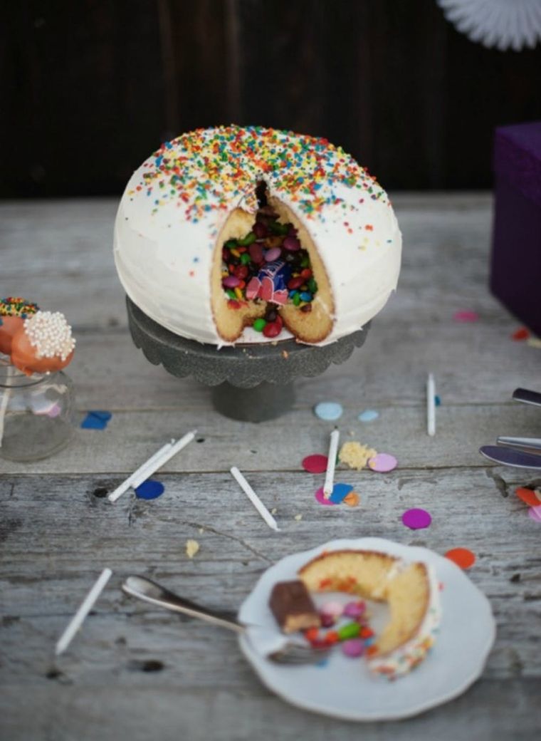 Giant Kawaii Cupcake Piñata