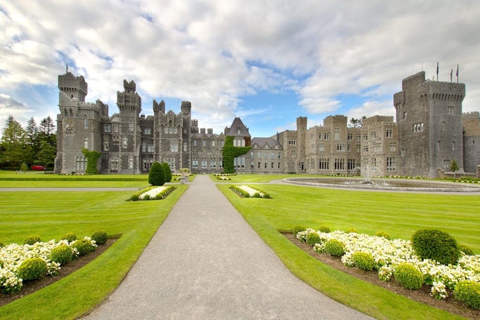 10 Castles for Rent That Will Make You Feel Like Royalty - Brit + Co