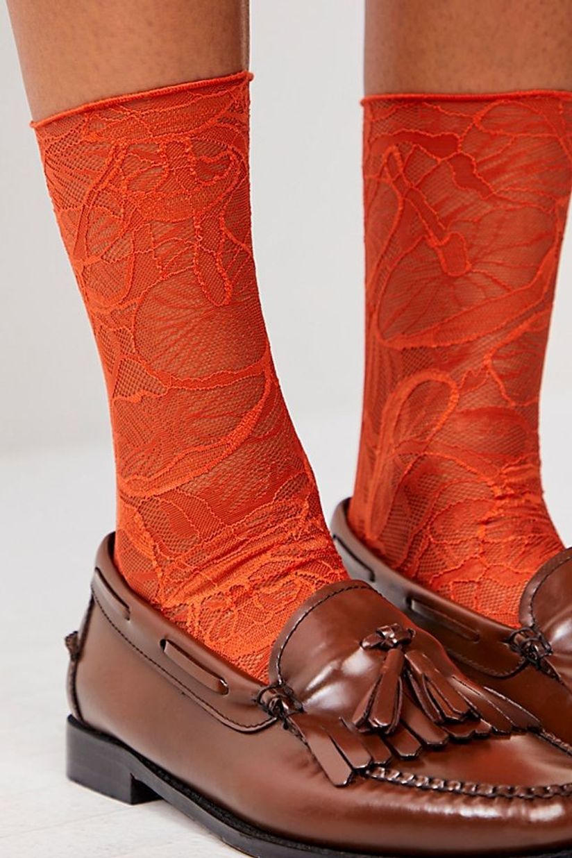 The 13 Best Sheer Socks To Step Up Your Spring Shoe Rotation