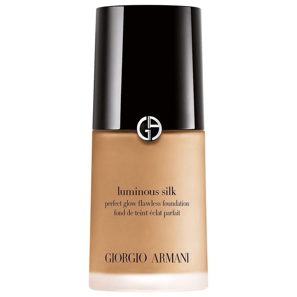 armani luminous silk foundation tiktok beauty blender beauty trend