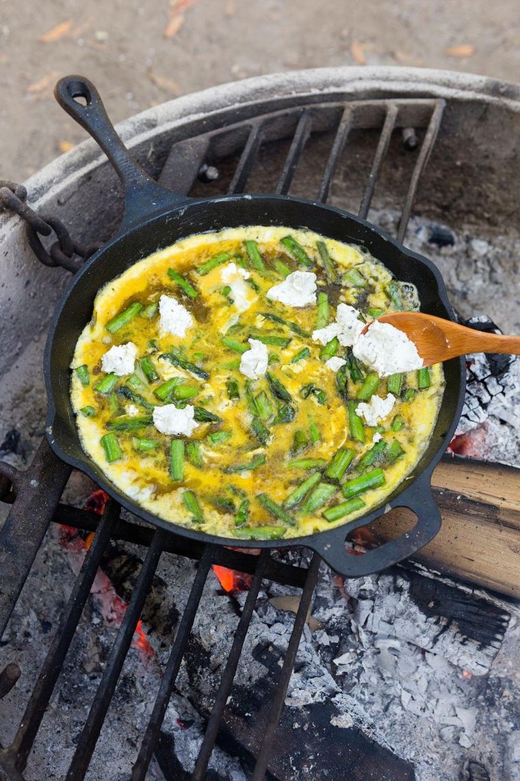 How to Season Cast Iron Cookware So It Lasts Forever - Fresh Off The Grid