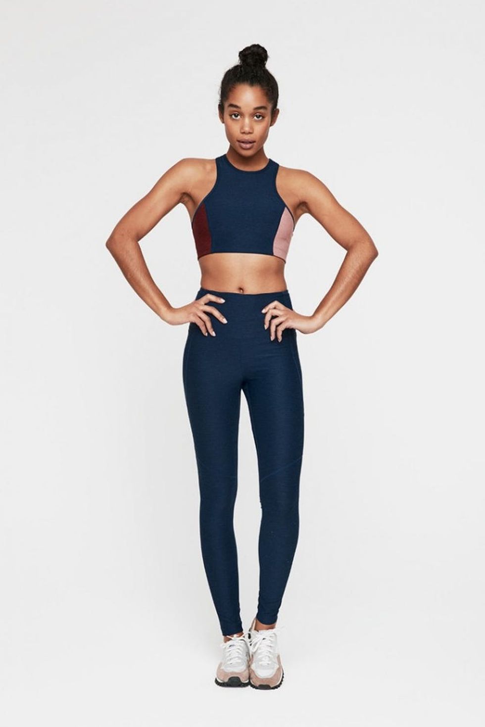 10 Activewear Pieces That Show Off Your Killer Abs - Brit + Co