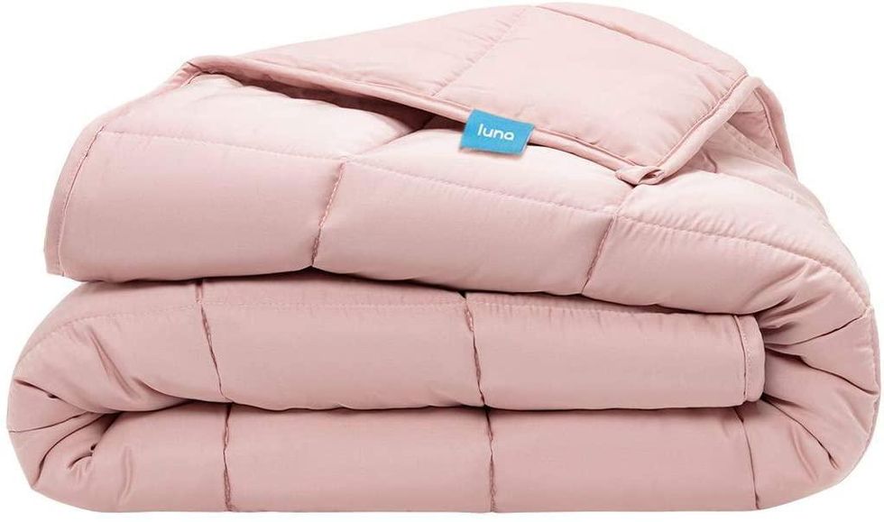 bamboo weighted cooling blanket highlights our best cooling products from Amazon