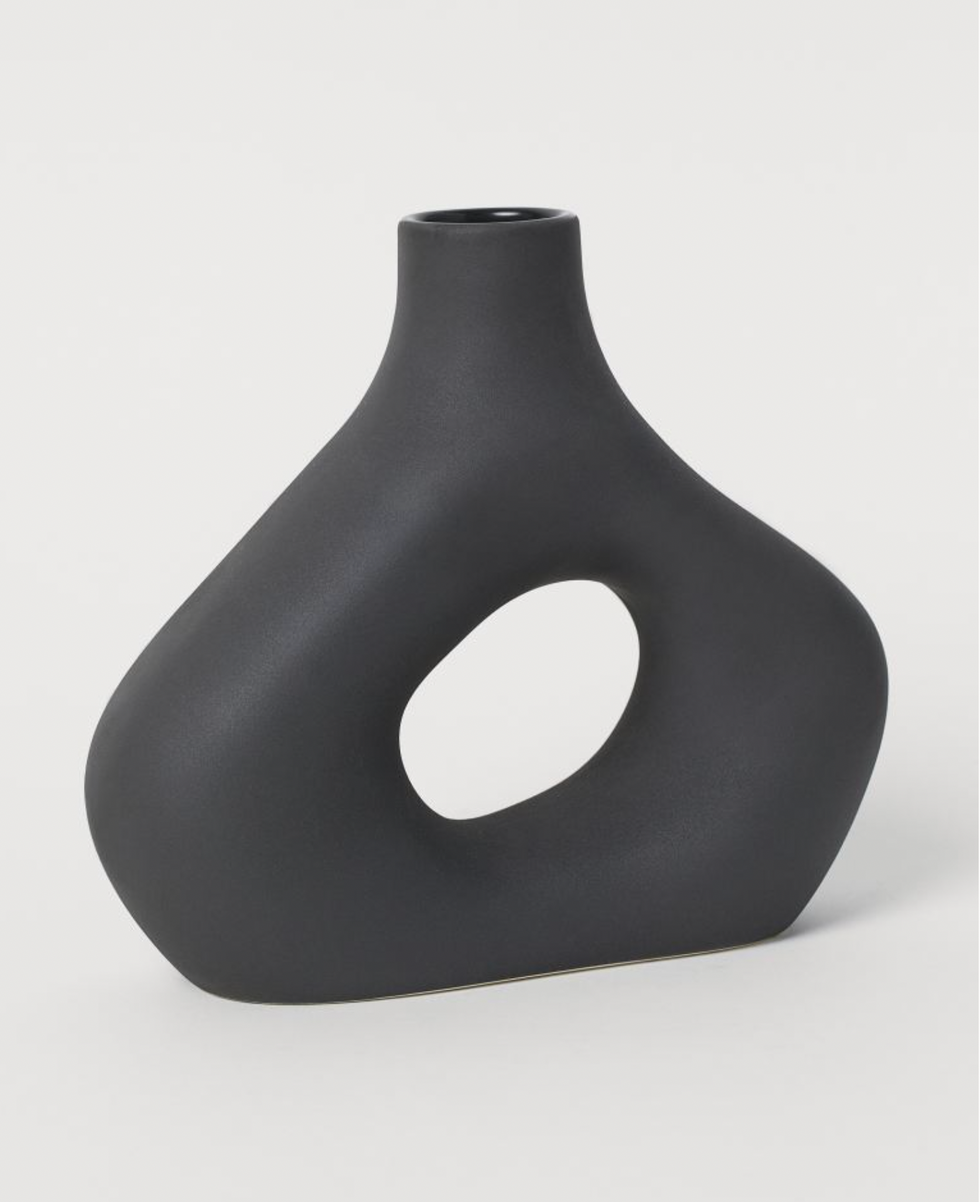 black vase