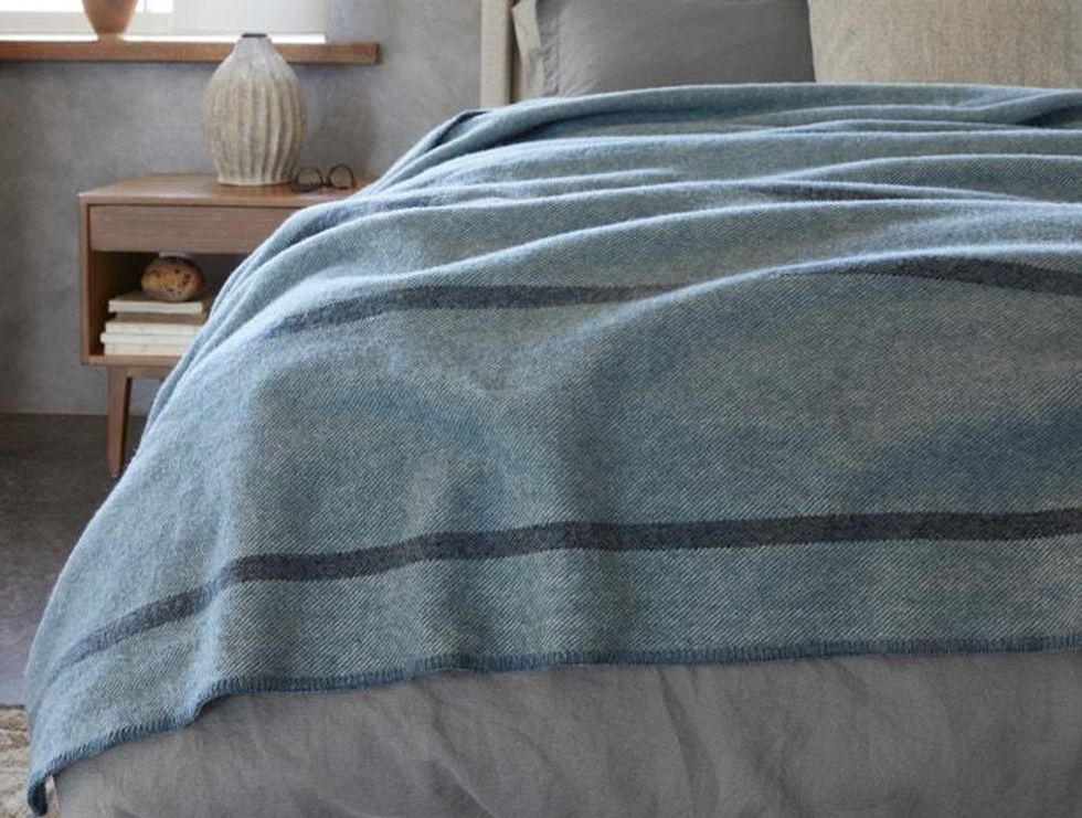 blue throw blanket