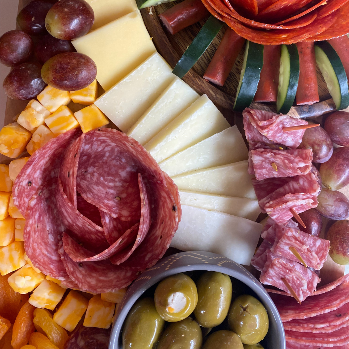 christmas charcuterie board tips