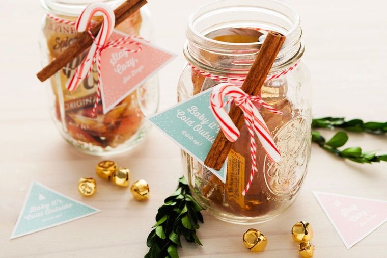 This Mason Jar Cocktail Is the Best Stocking Stuffer Idea for