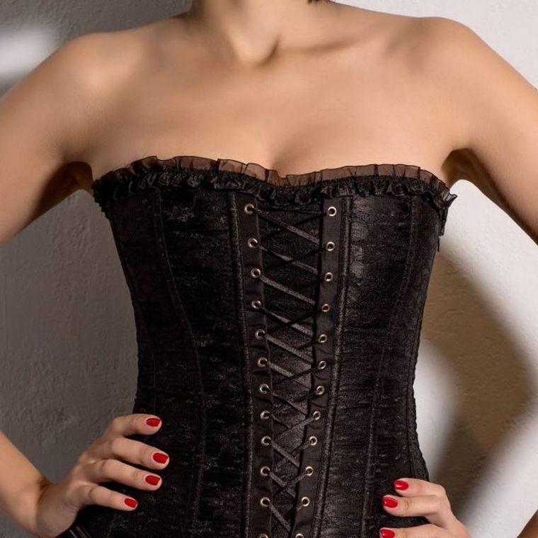 You Should Probably Pass on This Whole 'Corset Diet' Fad