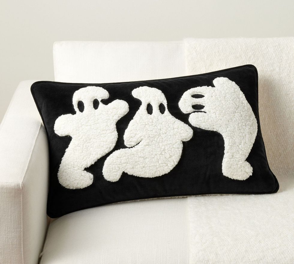 Cozy Ghost Family Lumbar Throw Pillow