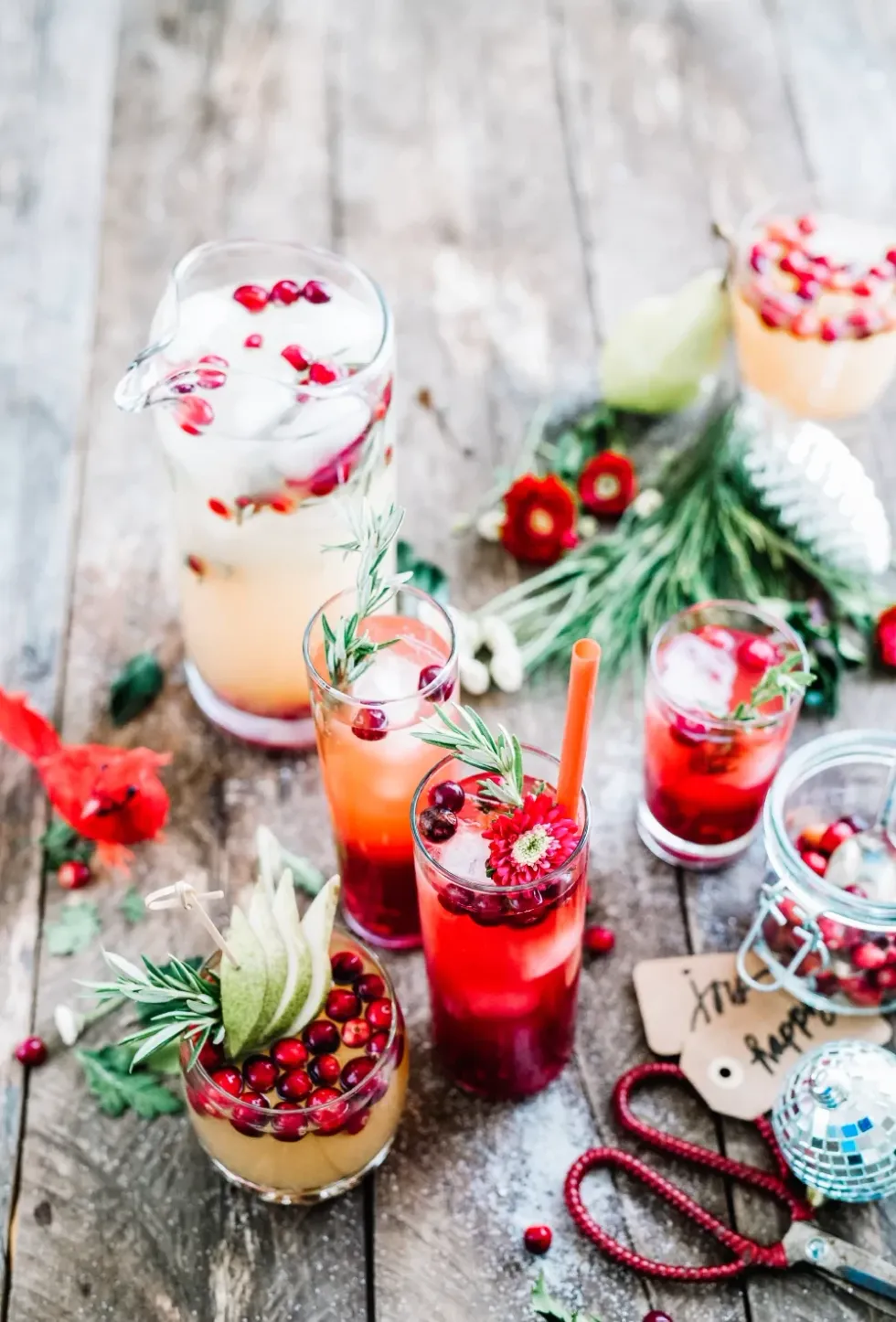 Cranberry and Pomegranate Red Punch Recipe