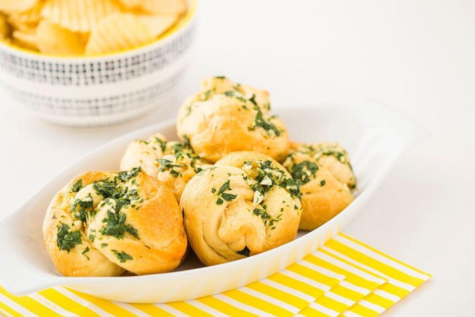 Crunchy Garlic Knots