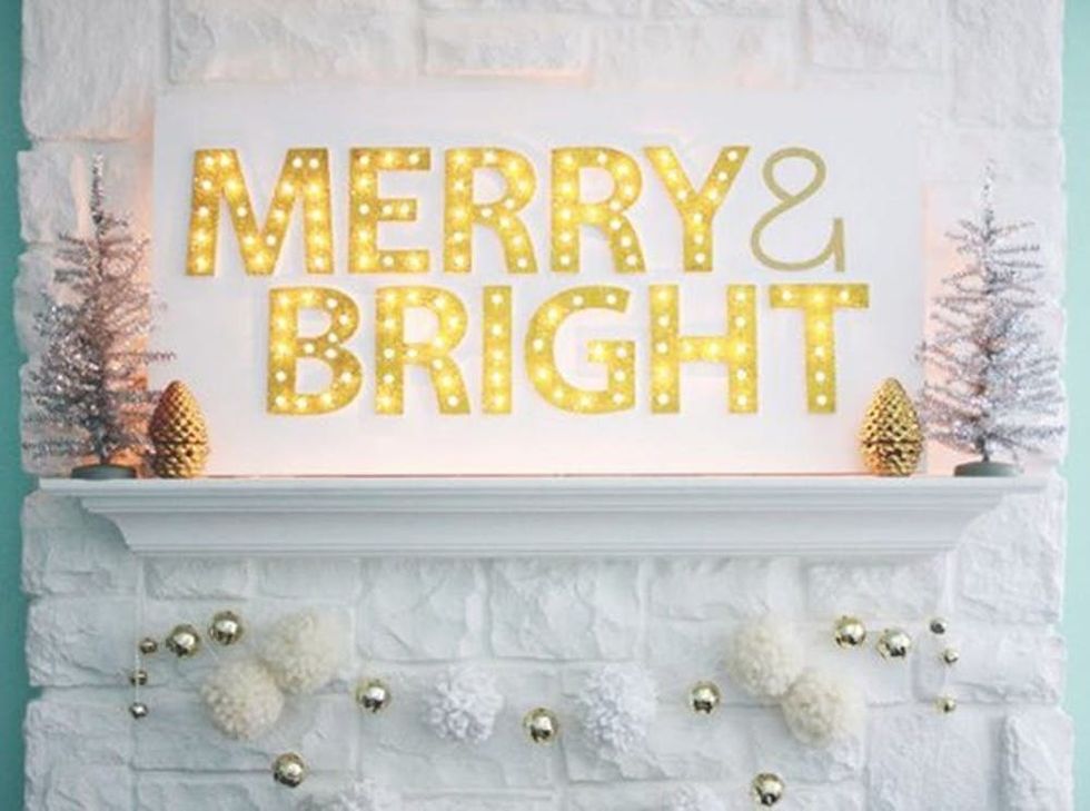 DIY Christmas Light Marquee Sign