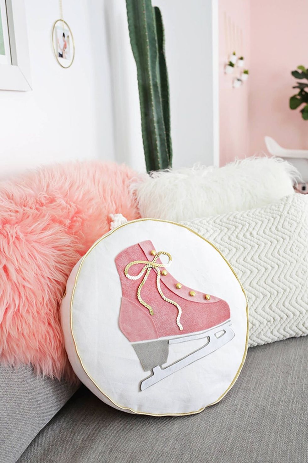 DIY Ice Skate Pillow