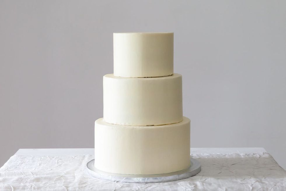 How to Stack a Wedding Cake Like a Pro Brit + Co