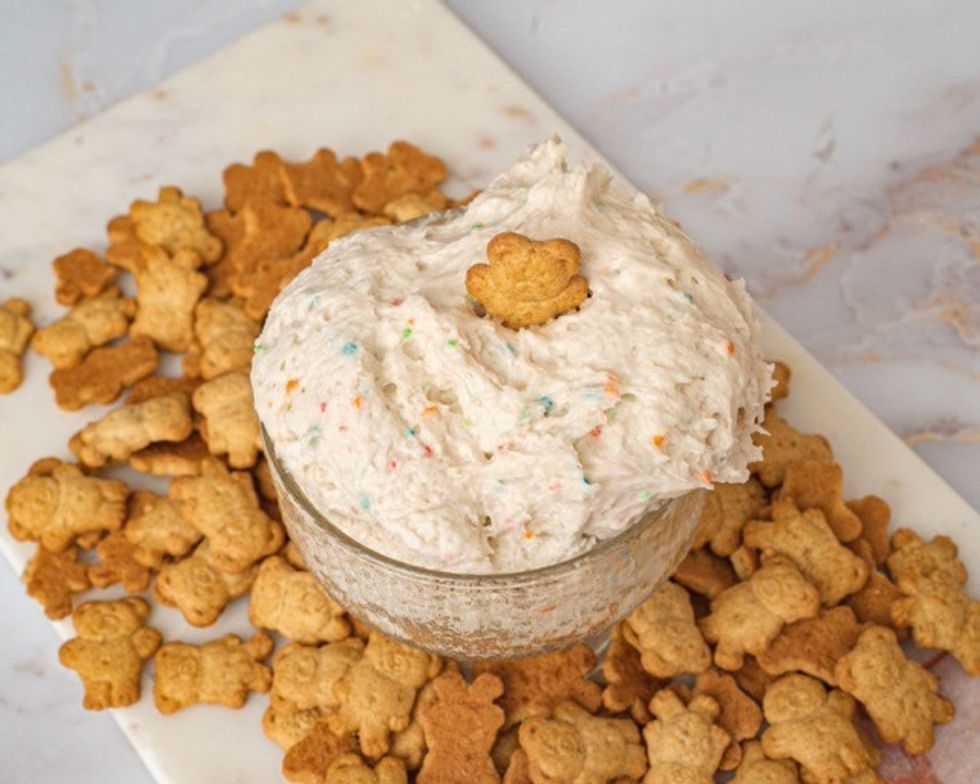 Easy 5-Ingredient No-Bake Vegan Dunkaroos