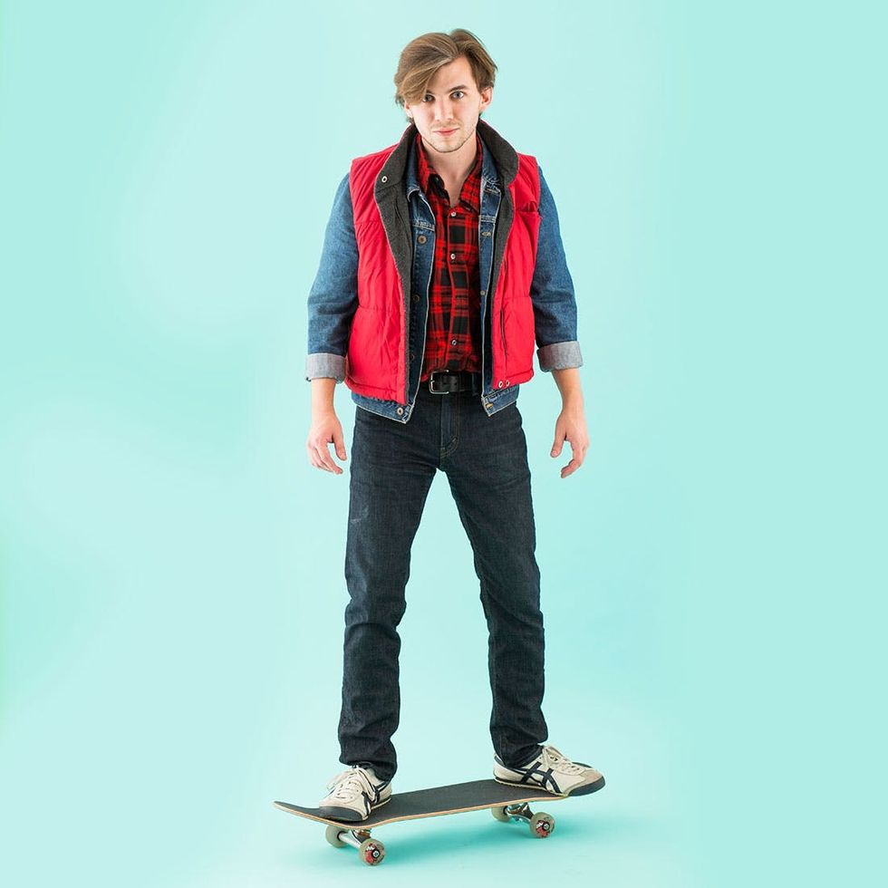 easy costumes for men marty mcfly on a skateboard