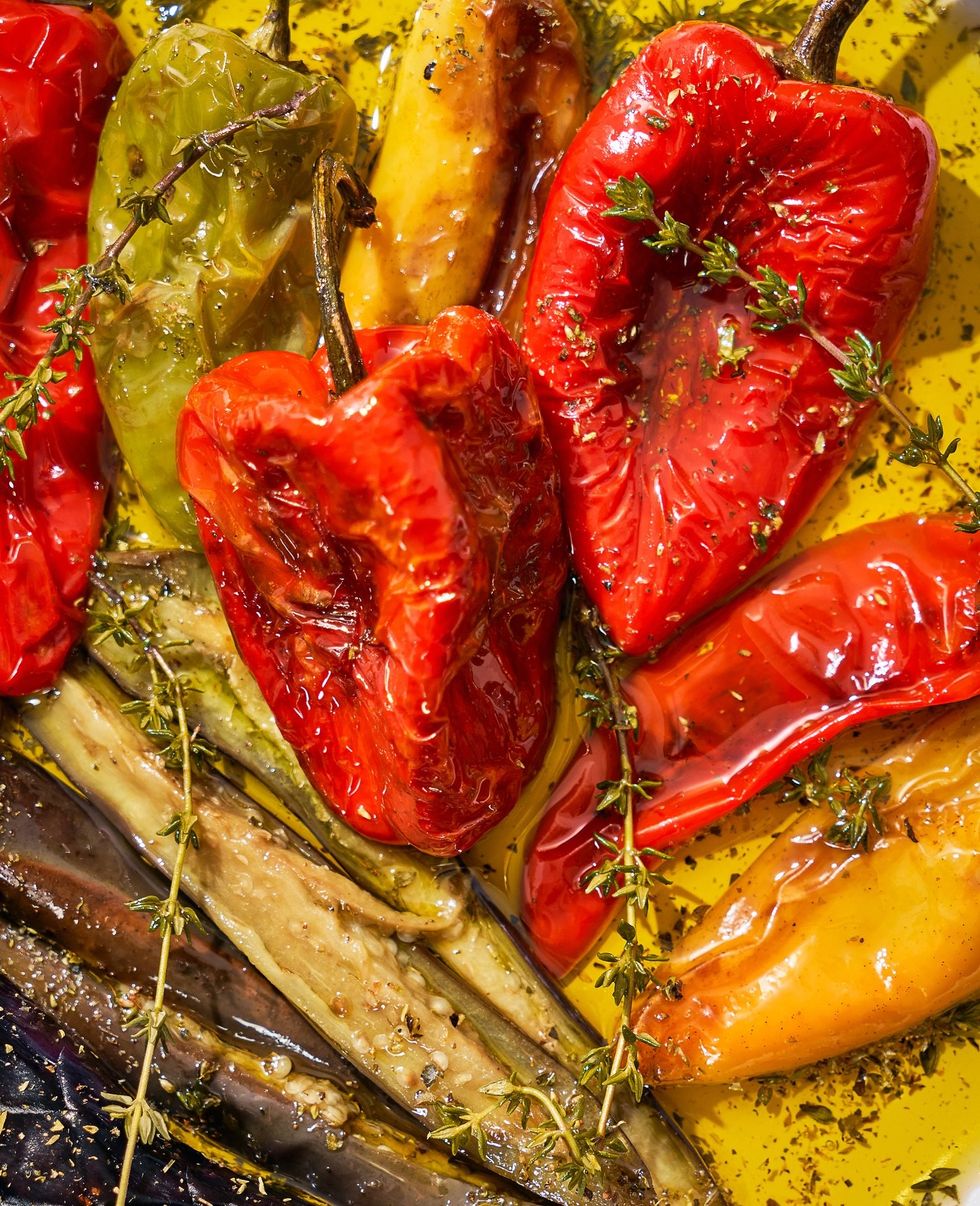 Easy Greek Chicken with Red Peppers and Onions