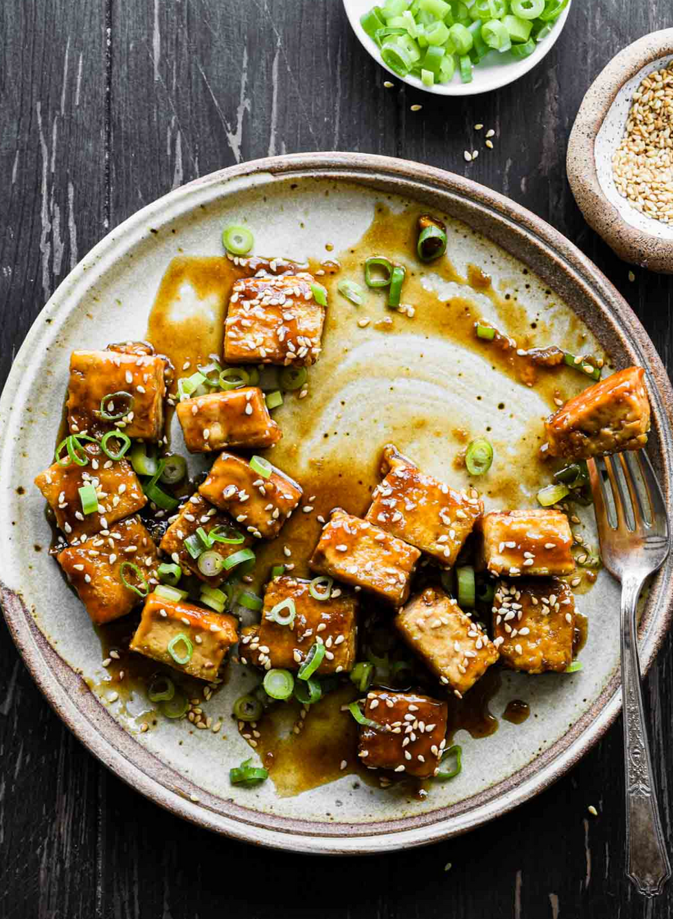 Easy Pan-Seared Honey Garlic Tofu