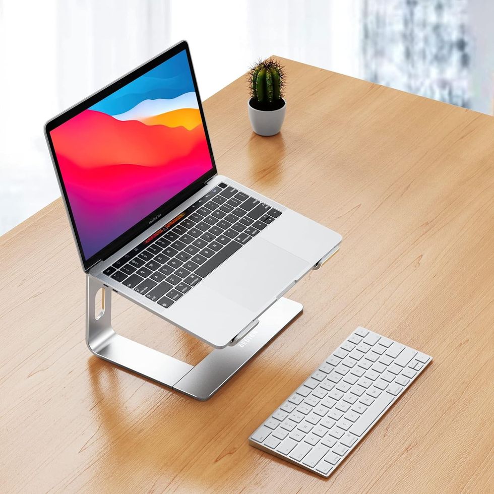 Ergonomic Laptop Riser