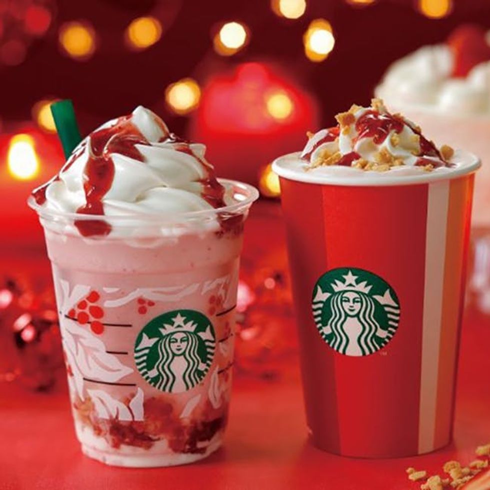 18 Starbucks Holiday Drinks From Around The World We Re Craving Brit Co