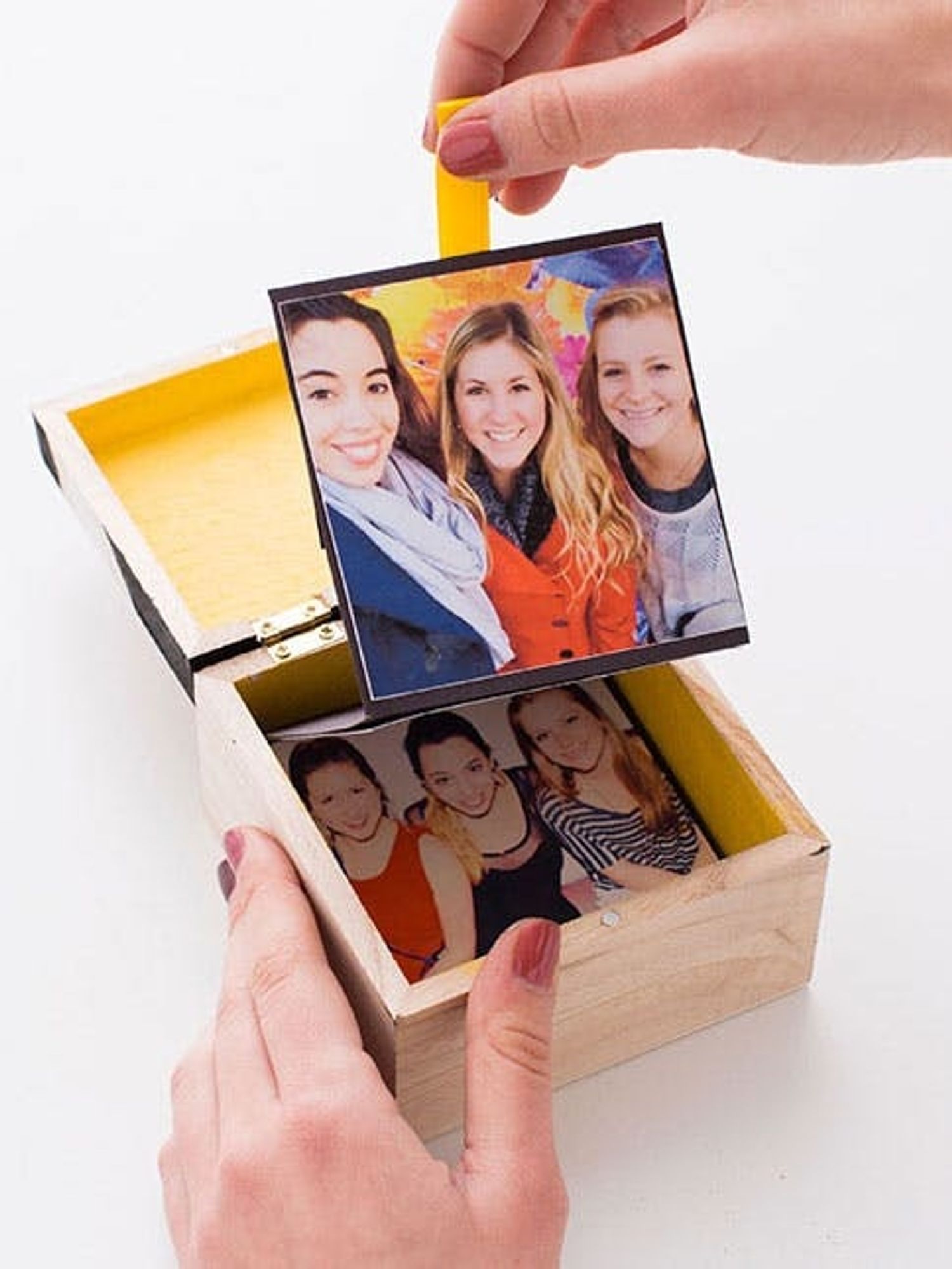 How to Make a Pop-Up Photo Box for Your Special Shutterbug - Brit + Co