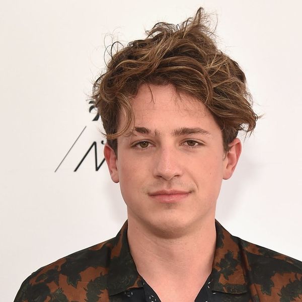 You Won’t Even Recognize Singer Charlie Puth With Bright Blonde Hair 