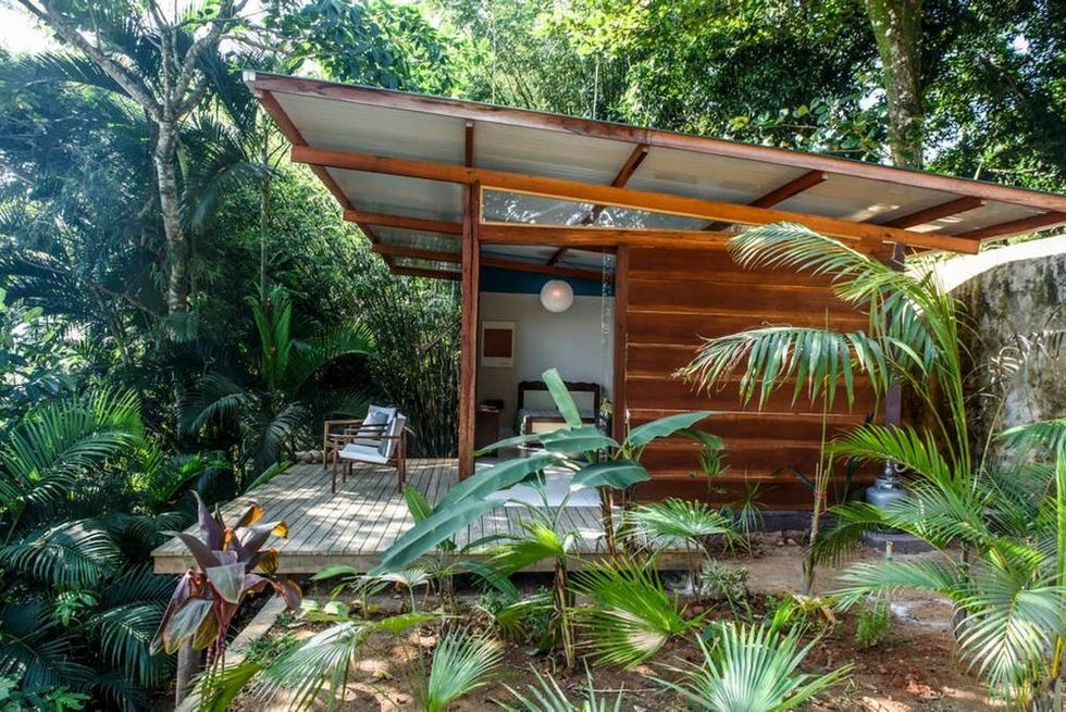 13 Relaxing Airbnbs That Ll Inspire You To Go Forest Bathing Brit Co