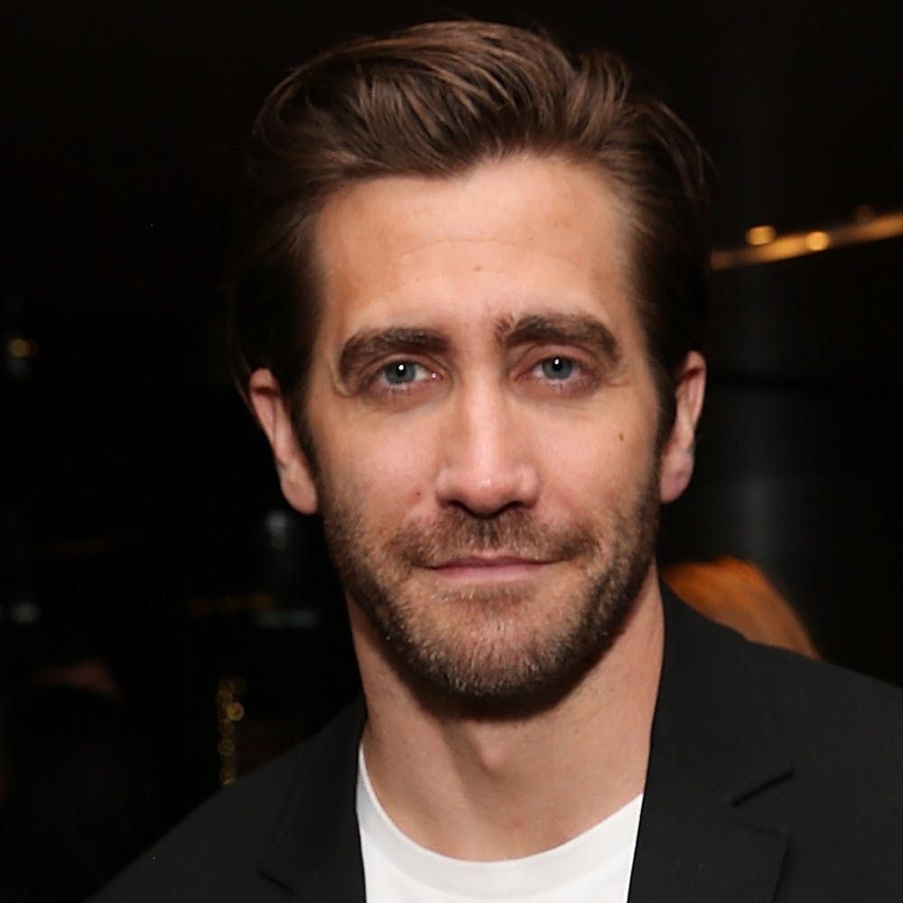 Jake Gyllenhaal Wants To Be Set Up On Dates More Often Brit Co   Image 