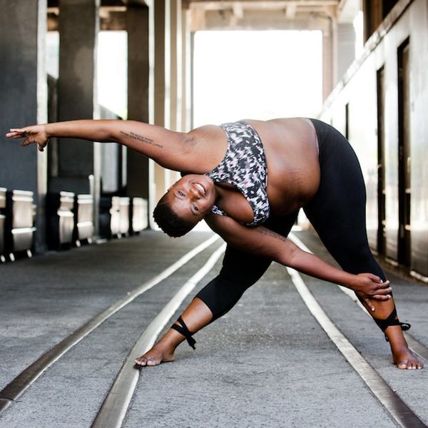 Meet Jessamyn Stanley The Plus Size Yoga Star Giving New Meaning To 