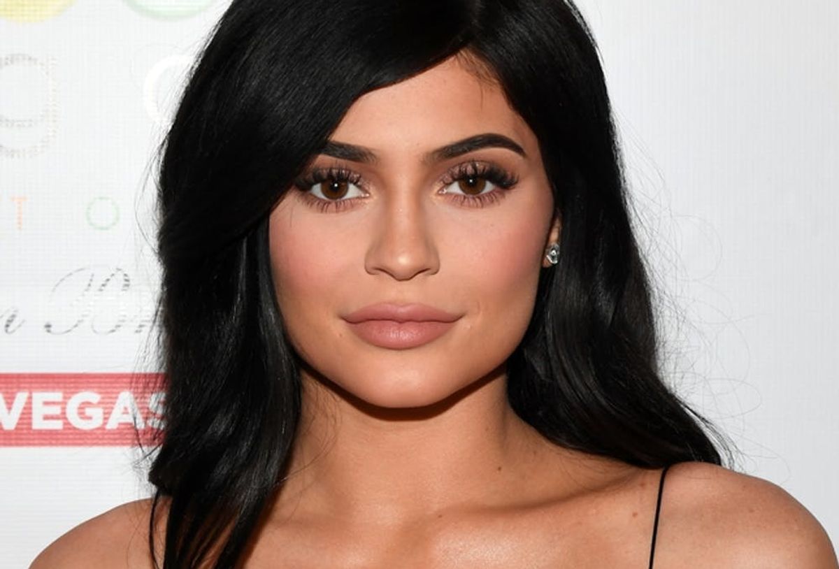 Kylie Jenner Looks Unrecognizable With a Pixie Haircut - Brit + Co