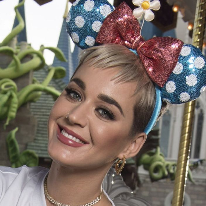 Katy Perry Is Practically Unrecognizable As Marie Antoinette In Her New Music Video Brit Co