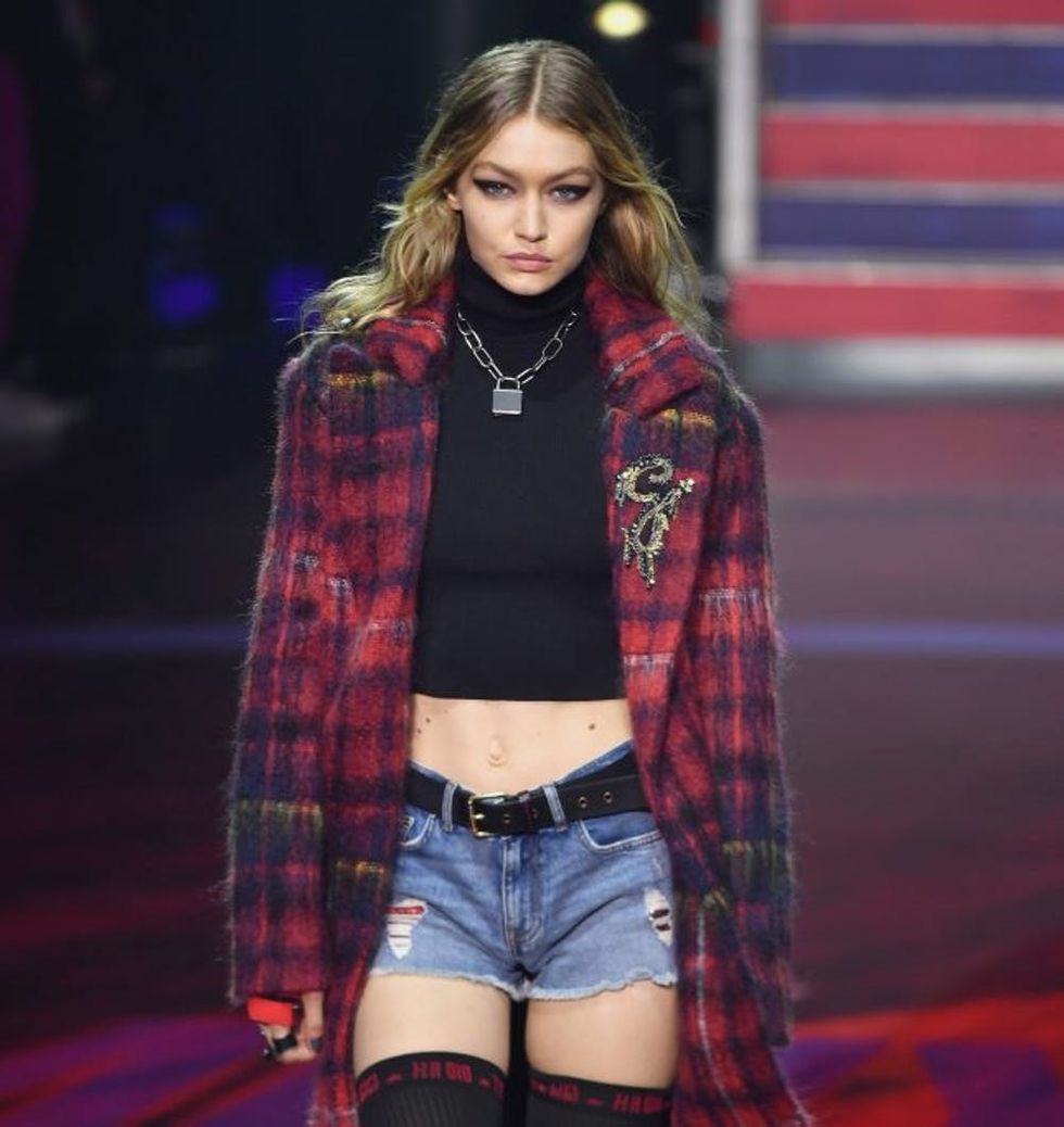 Gigi Hadid Showed Off Her Armpit Hair in Her Love Magazine Advent Video ...