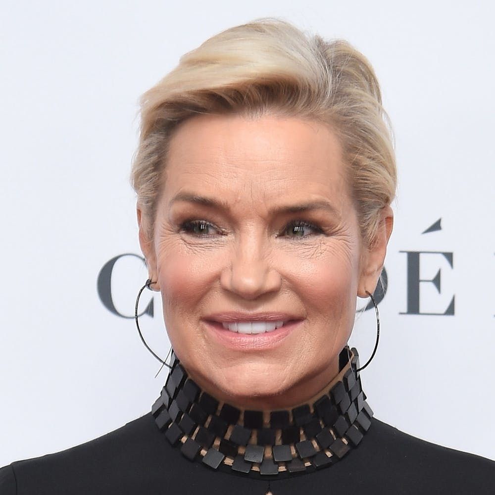 Yolanda Hadid Will Return To Reality TV With A Brand New Modeling   Image 