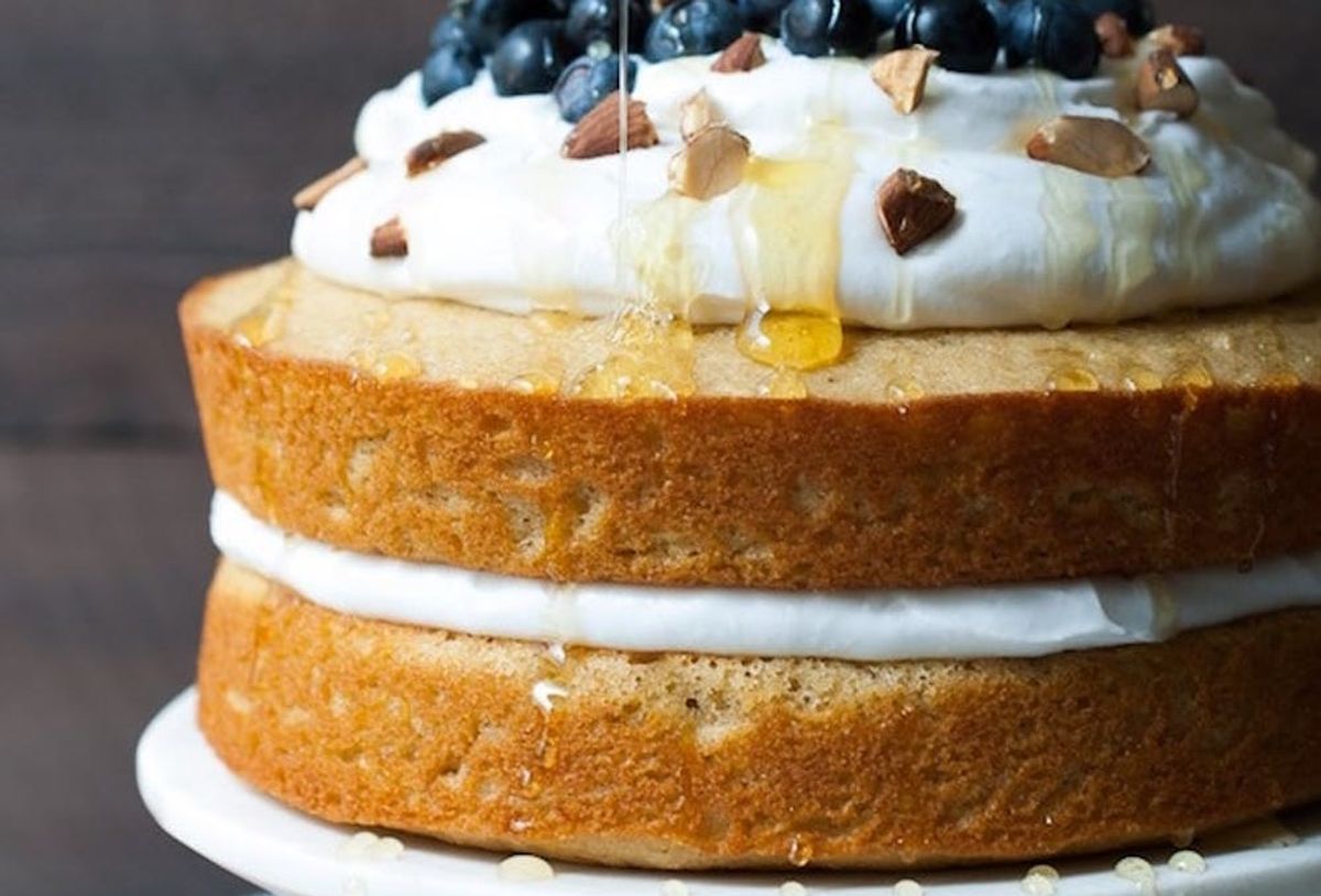 15 Olive Oil Cakes to <em>Wow</em> the Entire Family - Brit + Co