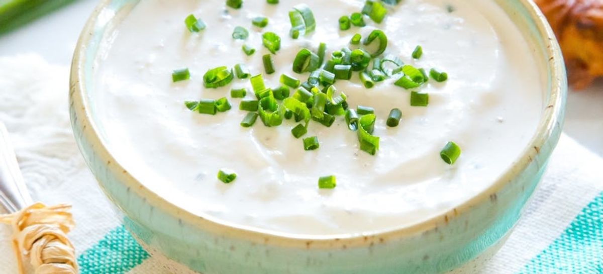 5 Ingredient Horseradish Sour Cream Dip Recipe for Your