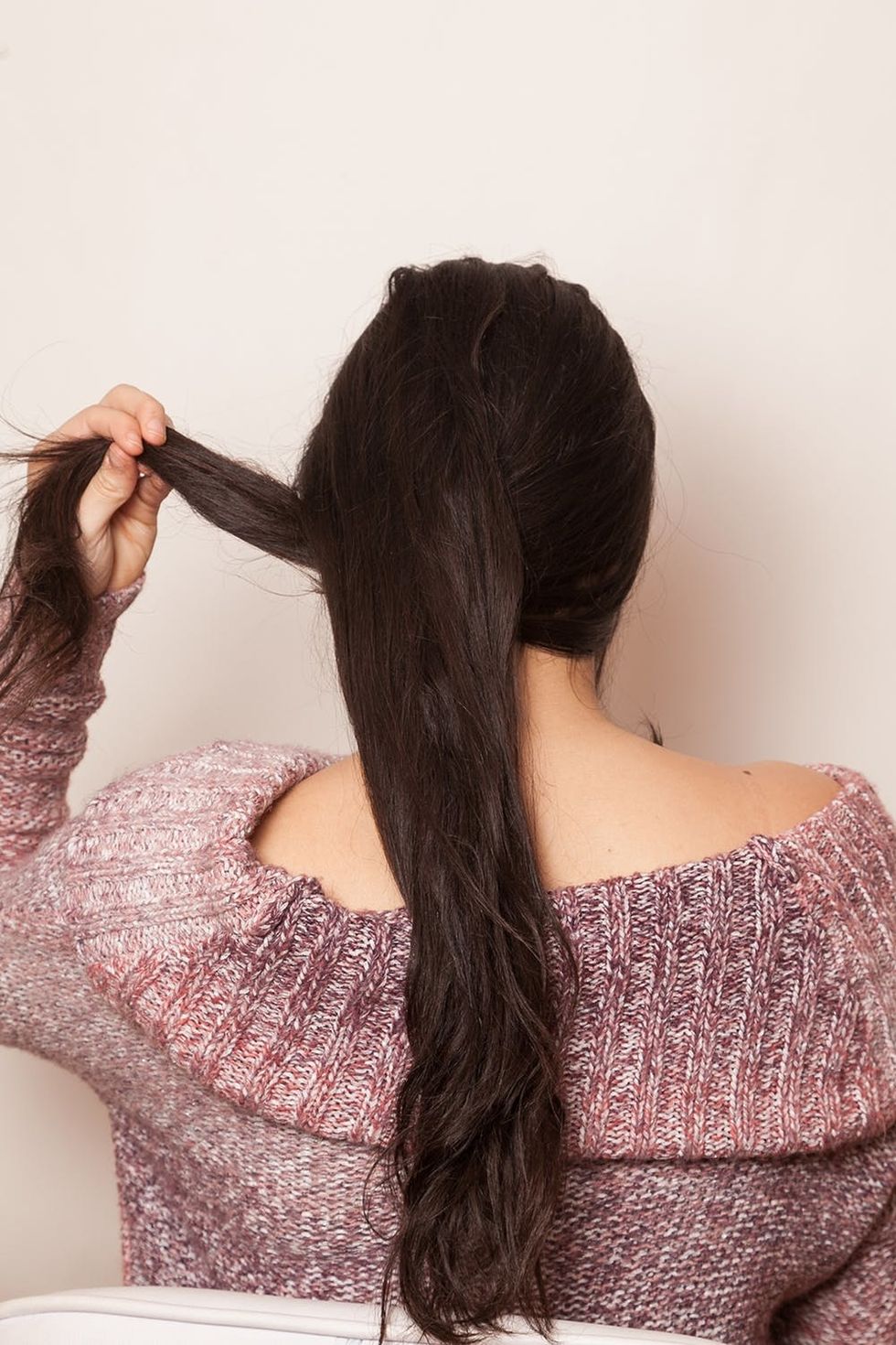 How to Hack a Ponytail Without an Elastic - Brit + Co