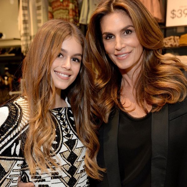 Cindy Crawford and Her Daughter DIY on Rainy Days — Just Like You ...