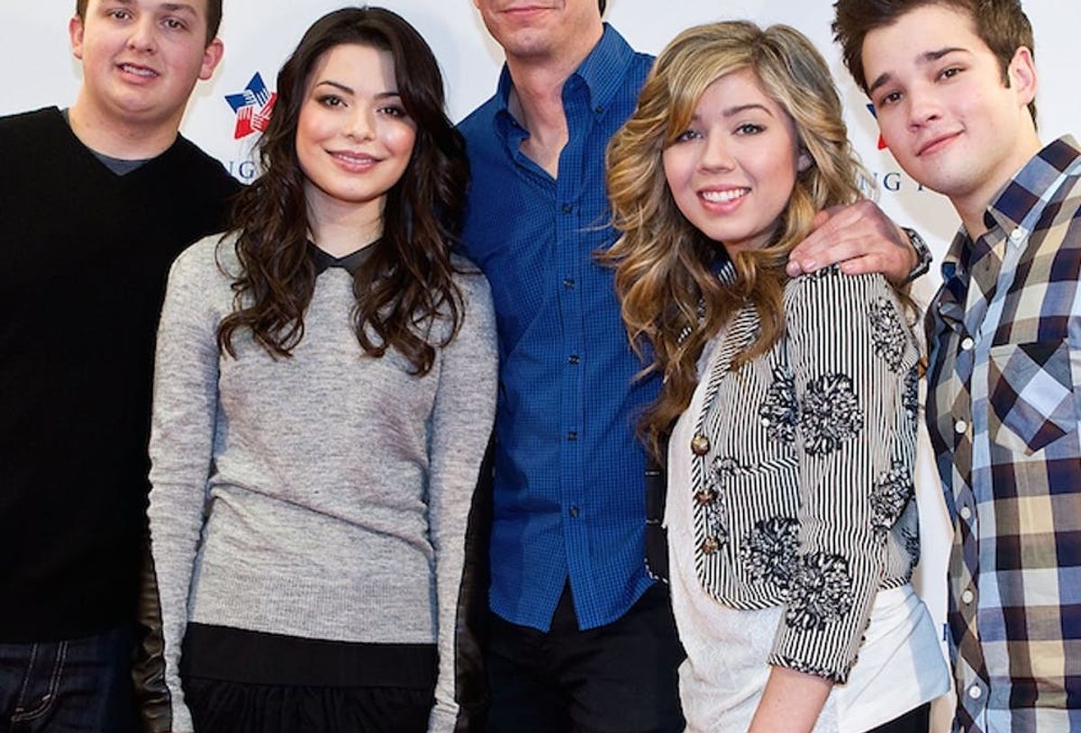 The Cast of iCarly Just Had a Surprise Reunion That Will Make Your