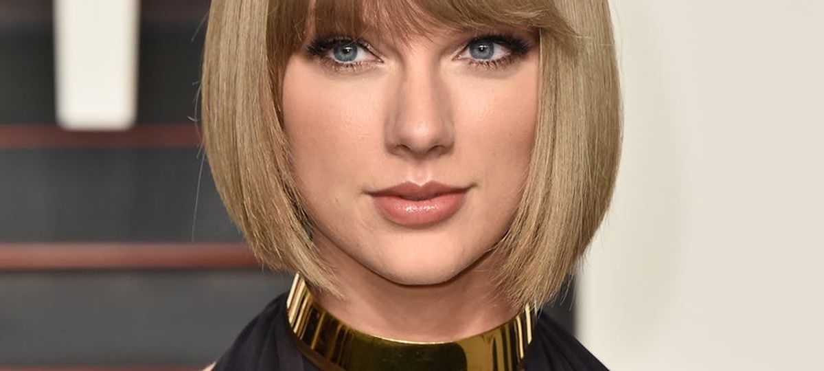 Taylor Swift Brunette Hair 2021 - Blonde Hair is Cheugy Now & Looking Clean Is In, on The Viral List