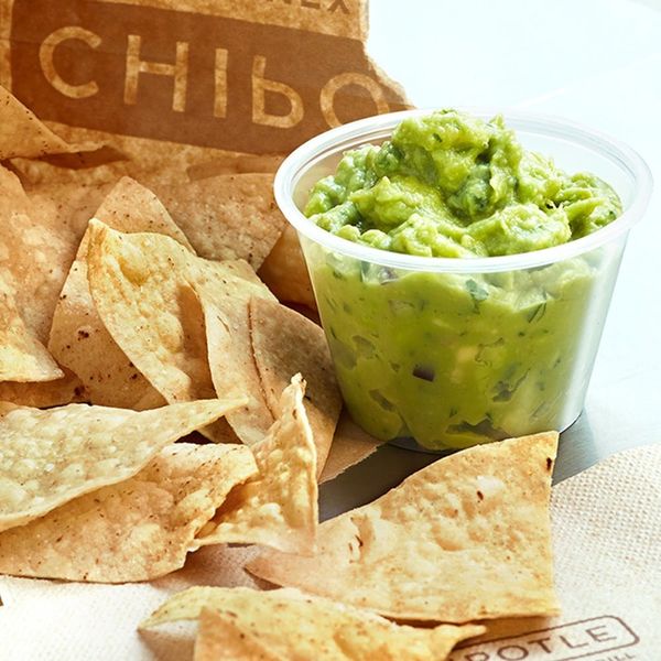 Chipotle Just Revealed Its Biggest Secret Their Actual Guacamole Recipe Brit Co