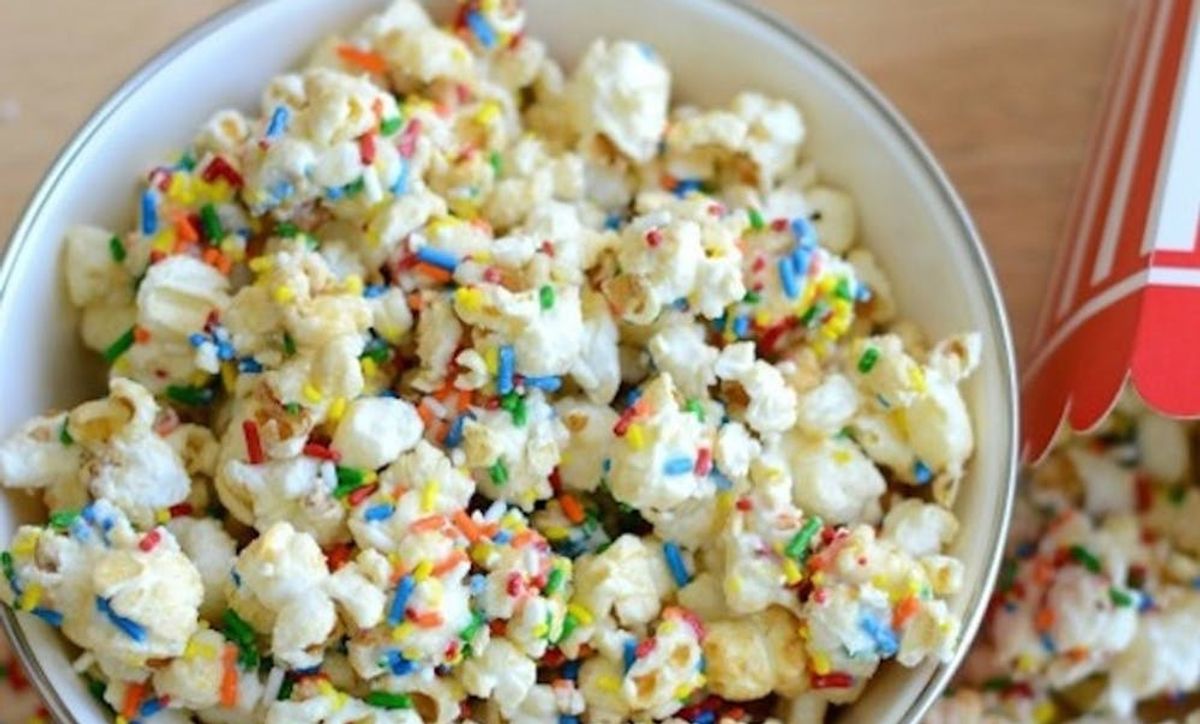 17 Popcorn Recipes That Are Poppin&#39; With Flava - Brit + Co