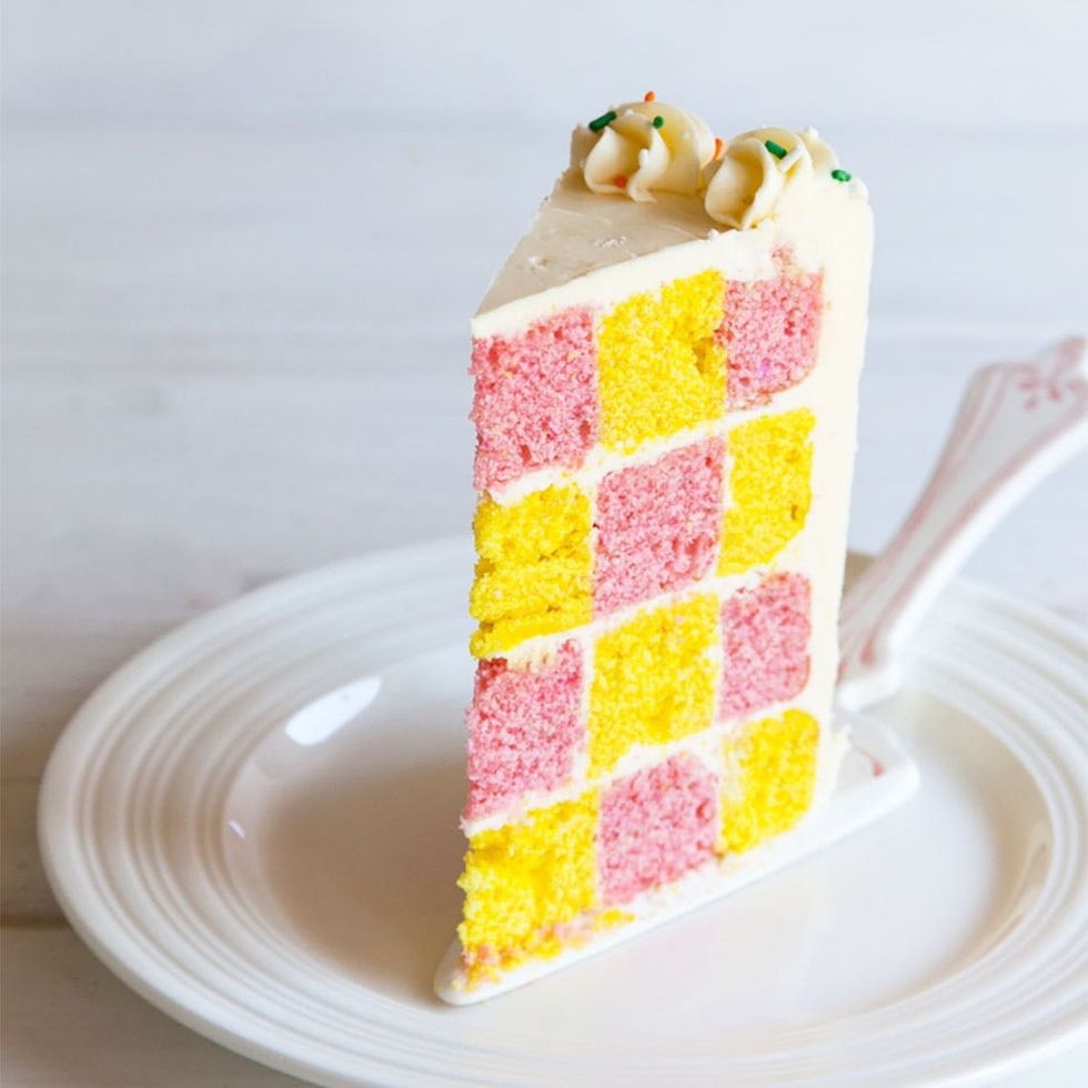 How to Make a Checkerboard Cake That Will Blow Your Guests' Minds