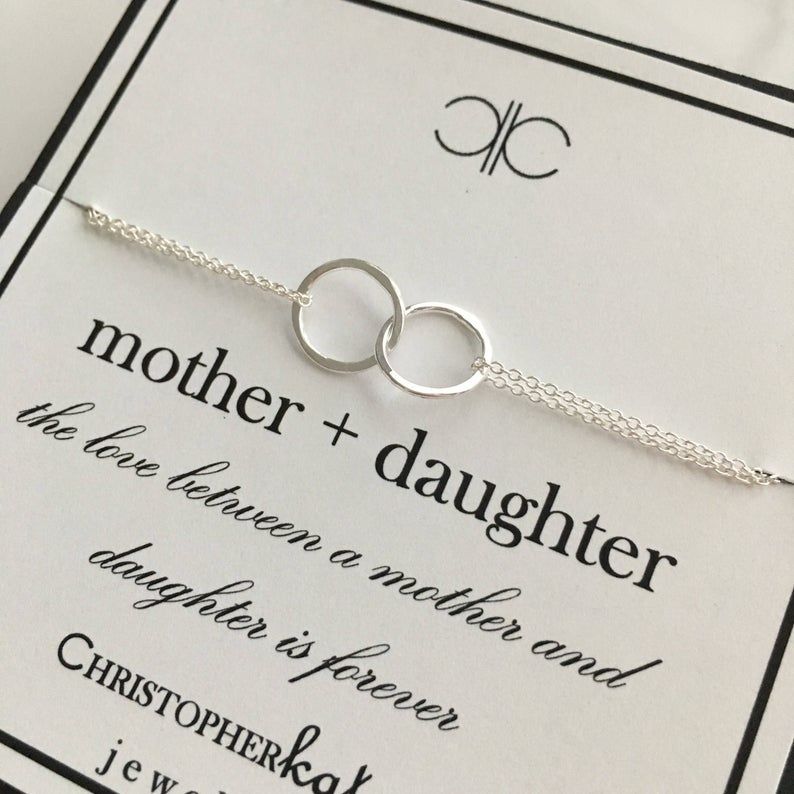 mother to daughter gifts on wedding day