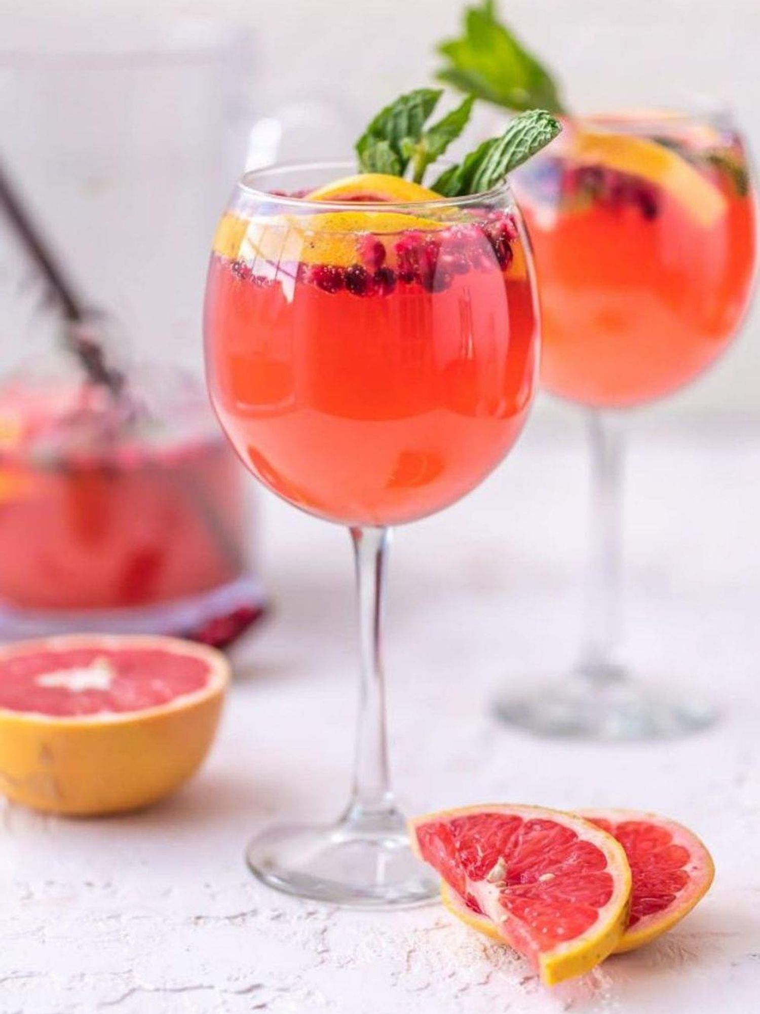 pink grapefruit cocktail