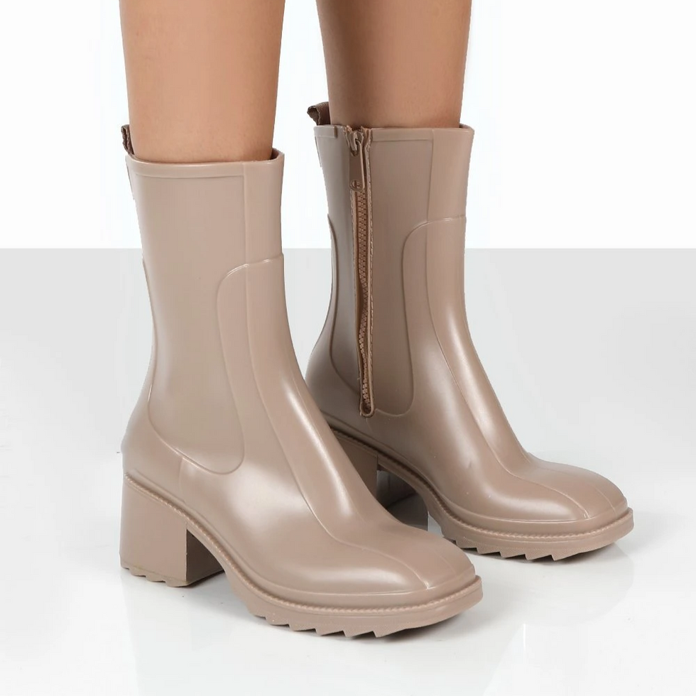 Public Desire Rainyday Chunky Zip Up Wellies fall shoes