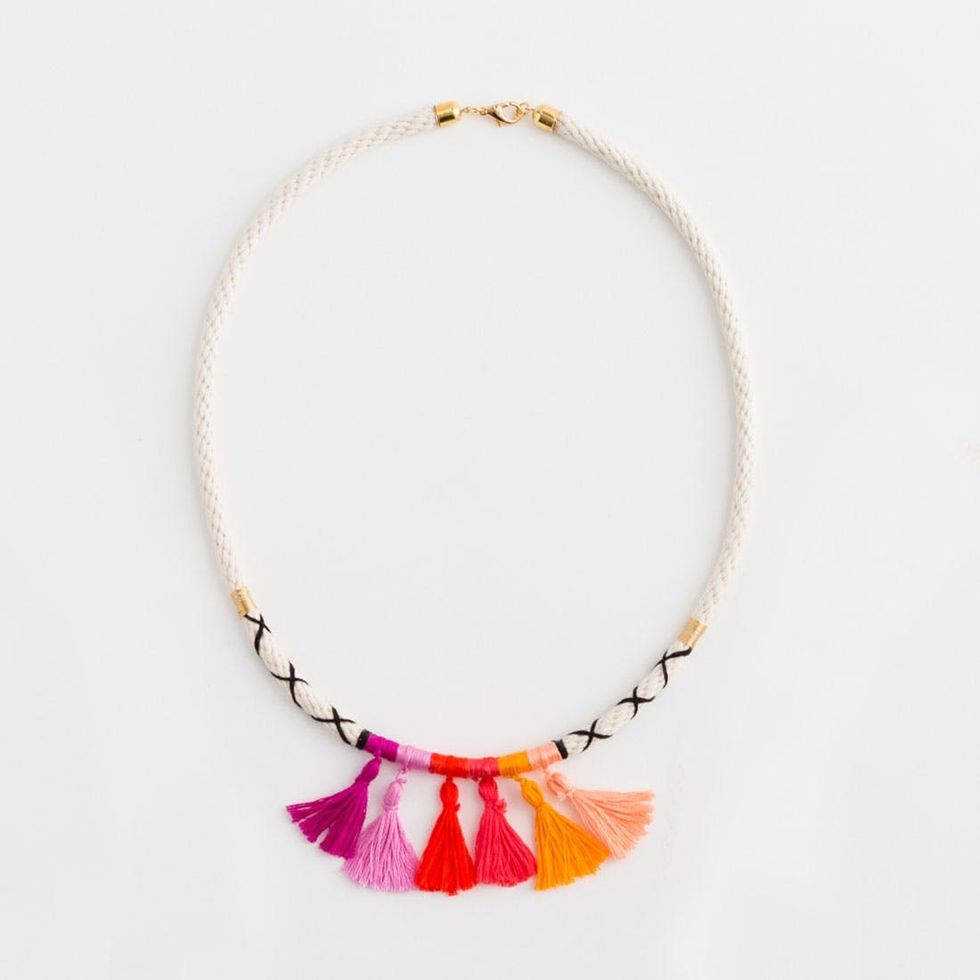 3 Easy Ways to Make a Stunner Necklace With Rope - Brit + Co